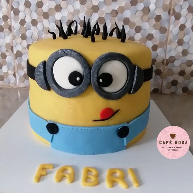 Torta temática de Minions
